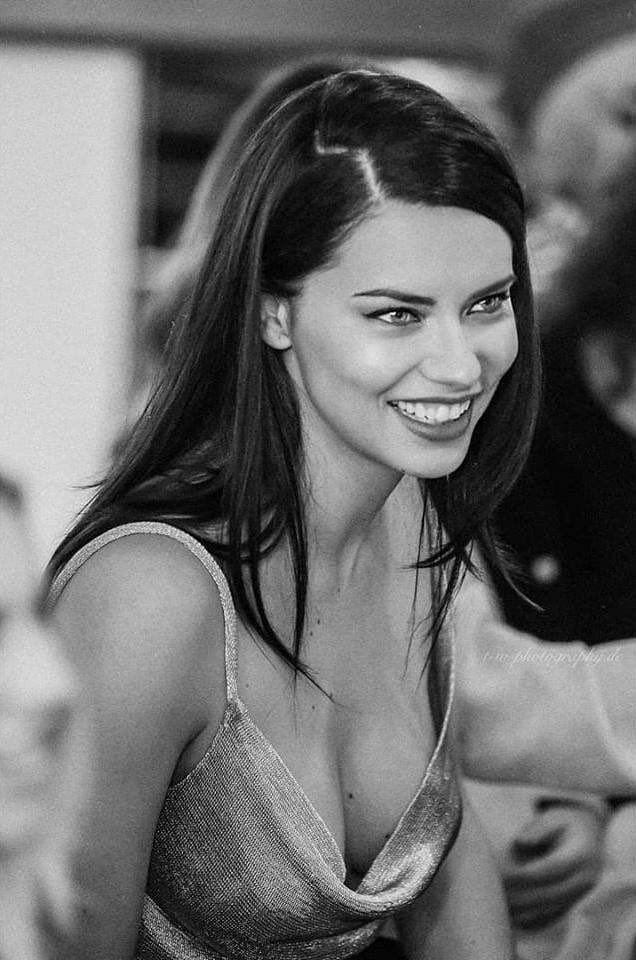 Adriana Lima 123 Best Photos, Adriana Lima 123 Pics, Adriana Lima 123 Images