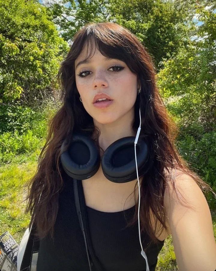 Jenna Ortega 65 Best Photos, Jenna Ortega 65 Pics, Jenna Ortega 65 Images