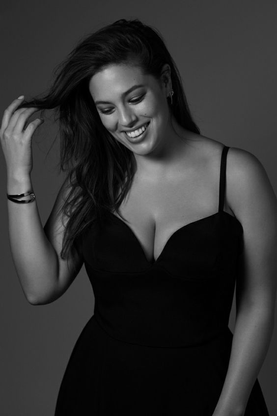 Ashley Graham 75 Best Photos, Ashley Graham 75 Pics, Ashley Graham 75 Images