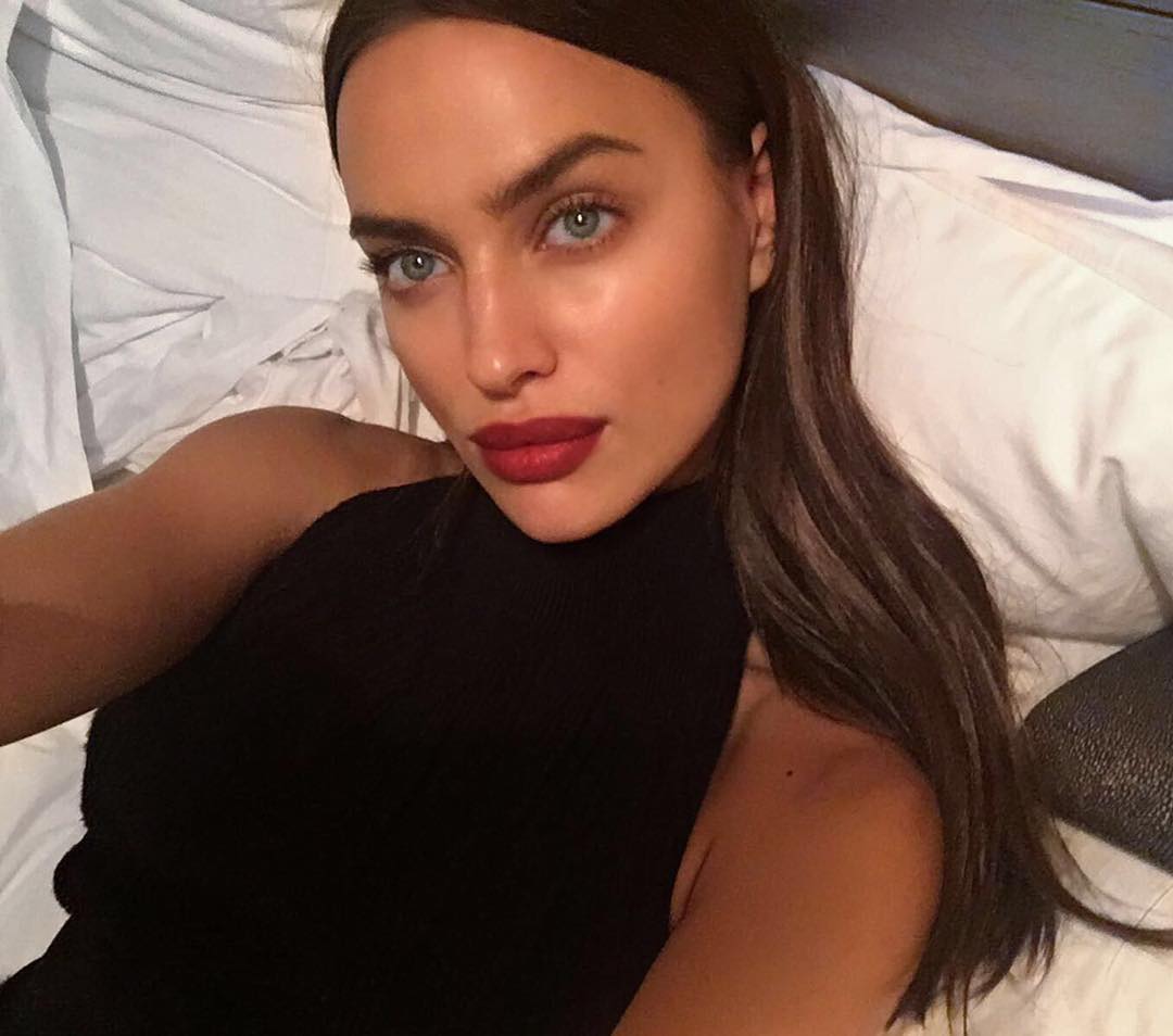 Irina Shayk 19 Best Photos, Irina Shayk 19 Pics, Irina Shayk 19 Images