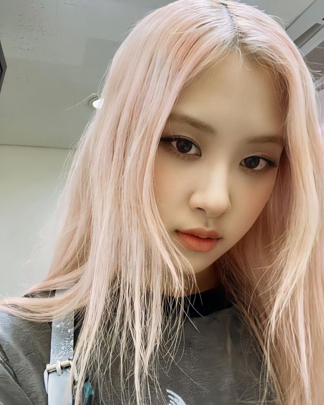 Roseanne Park 25 Best Photos, Roseanne Park 25 Pics, Roseanne Park 25 Images