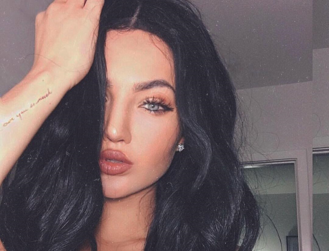 Natalie Halcro 33 Best Photos, Natalie Halcro 33 Pics, Natalie Halcro 33 Images