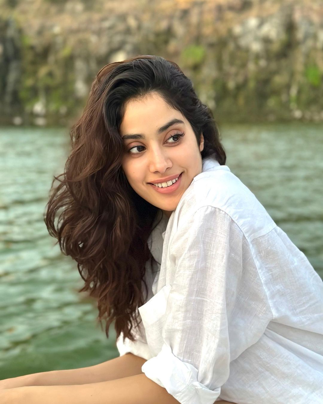 Janhvi Kapoor 27 Best Photos, Janhvi Kapoor 27 Pics, Janhvi Kapoor 27 Images