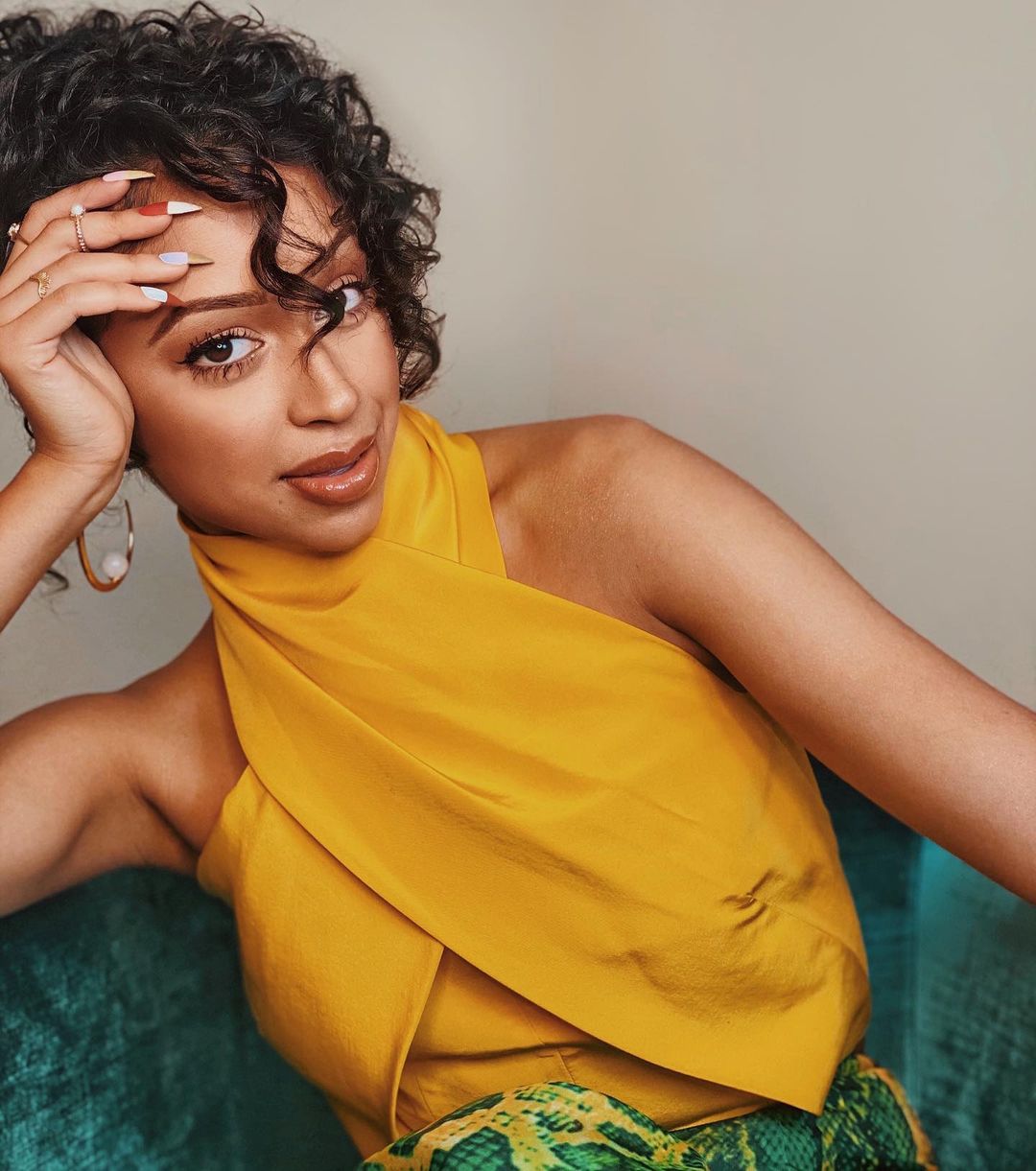 Liza Koshy 21 Best Photos, Liza Koshy 21 Pics, Liza Koshy 21 Images