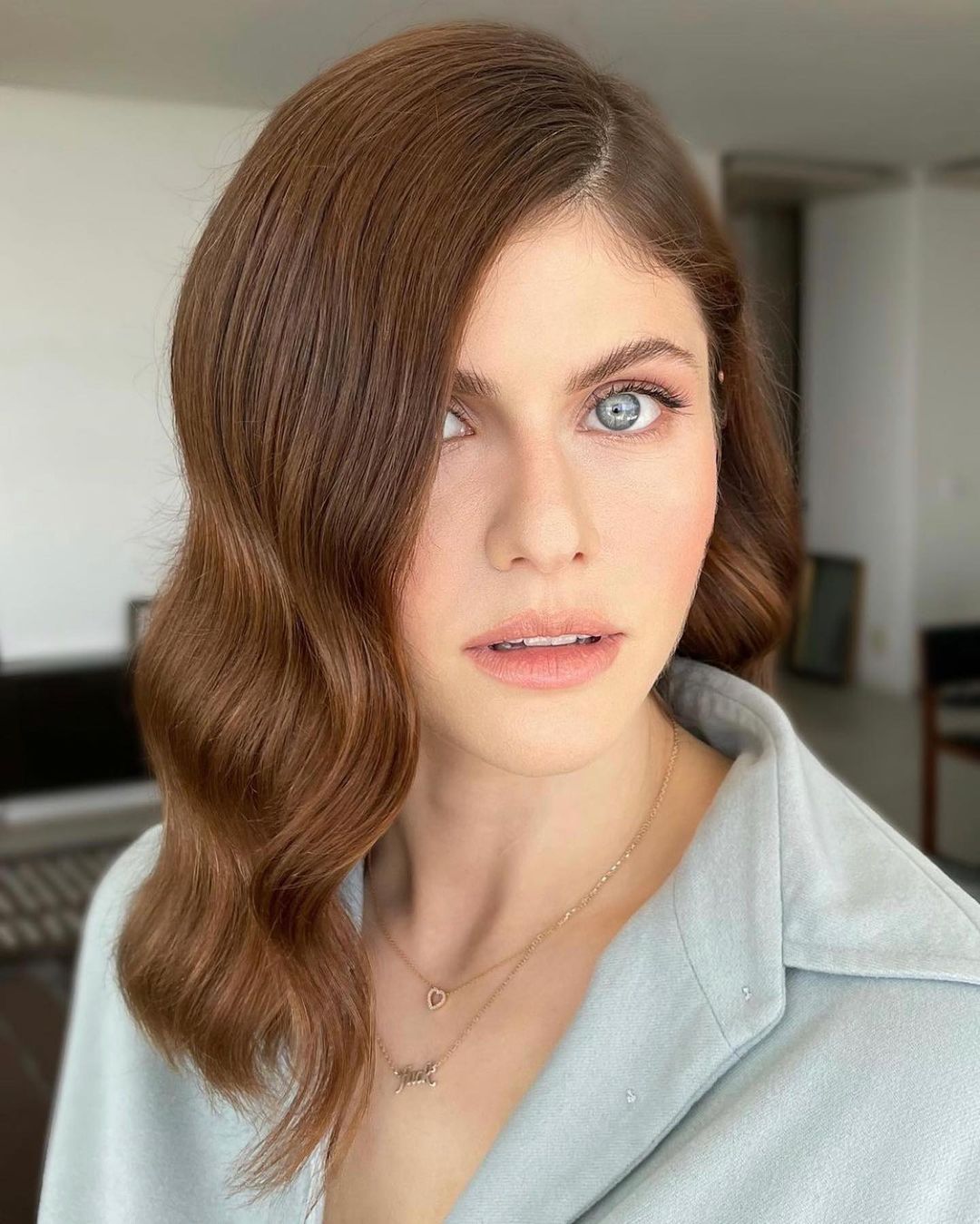 Alexandra Daddario 29 Best Photos, Alexandra Daddario 29 Pics, Alexandra Daddario 29 Images