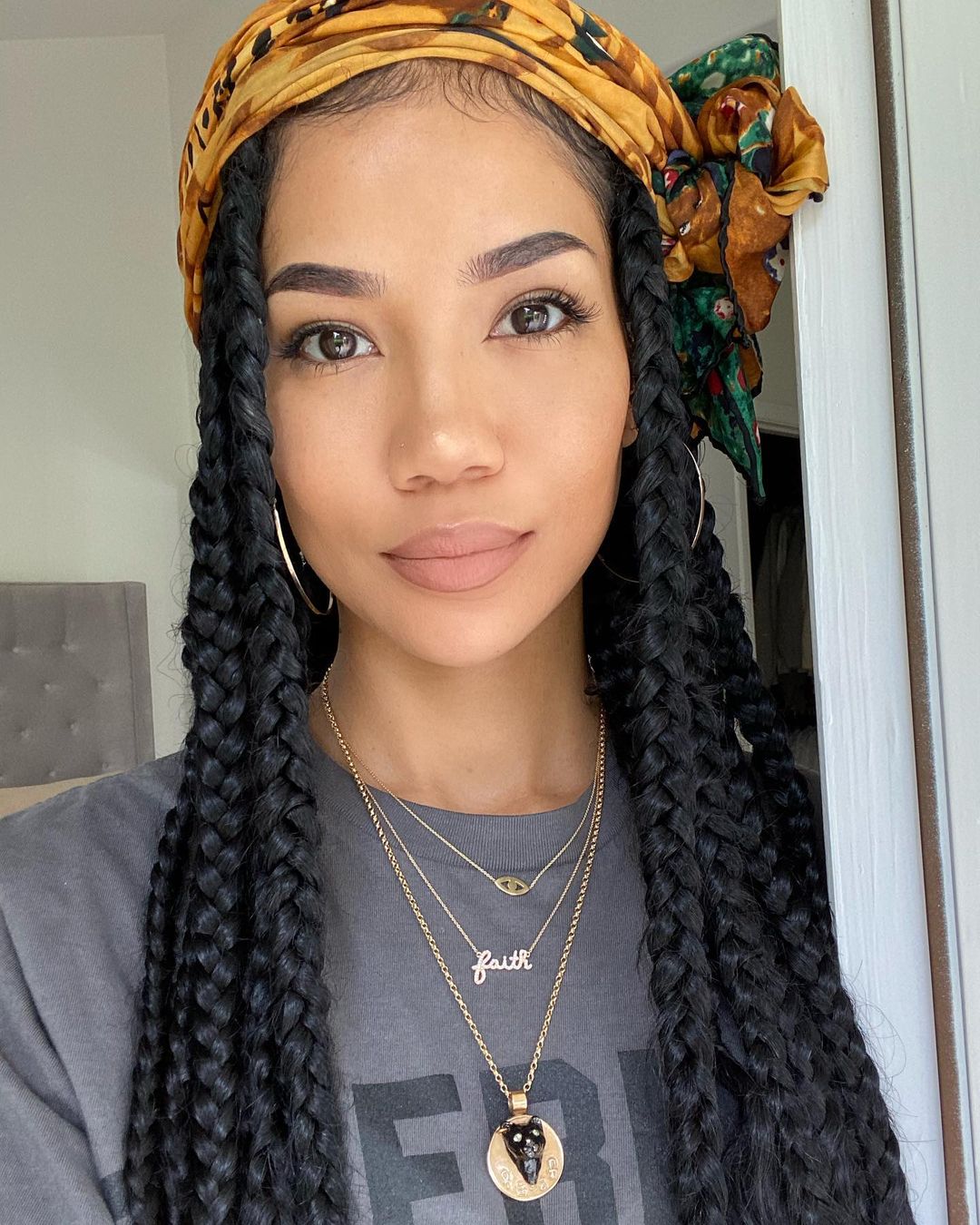 Jhene Aiko Efuru Chilombo 25 Best Photos, Jhene Aiko Efuru Chilombo 25 Pics, Jhene Aiko Efuru Chilombo 25 Images