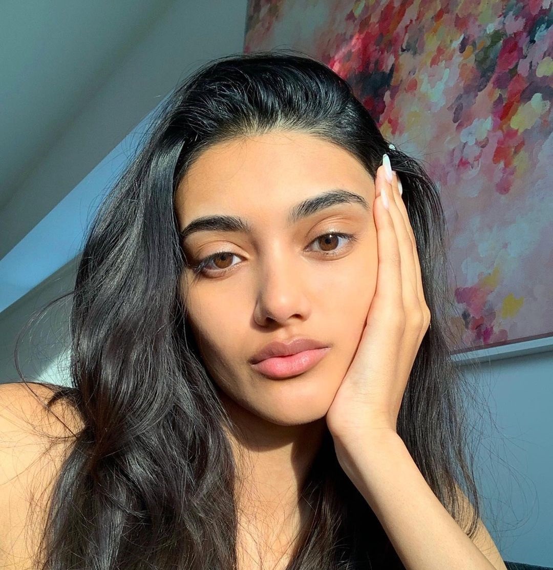 Neelam Gill 13 Best Photos, Neelam Gill 13 Pics, Neelam Gill 13 Images