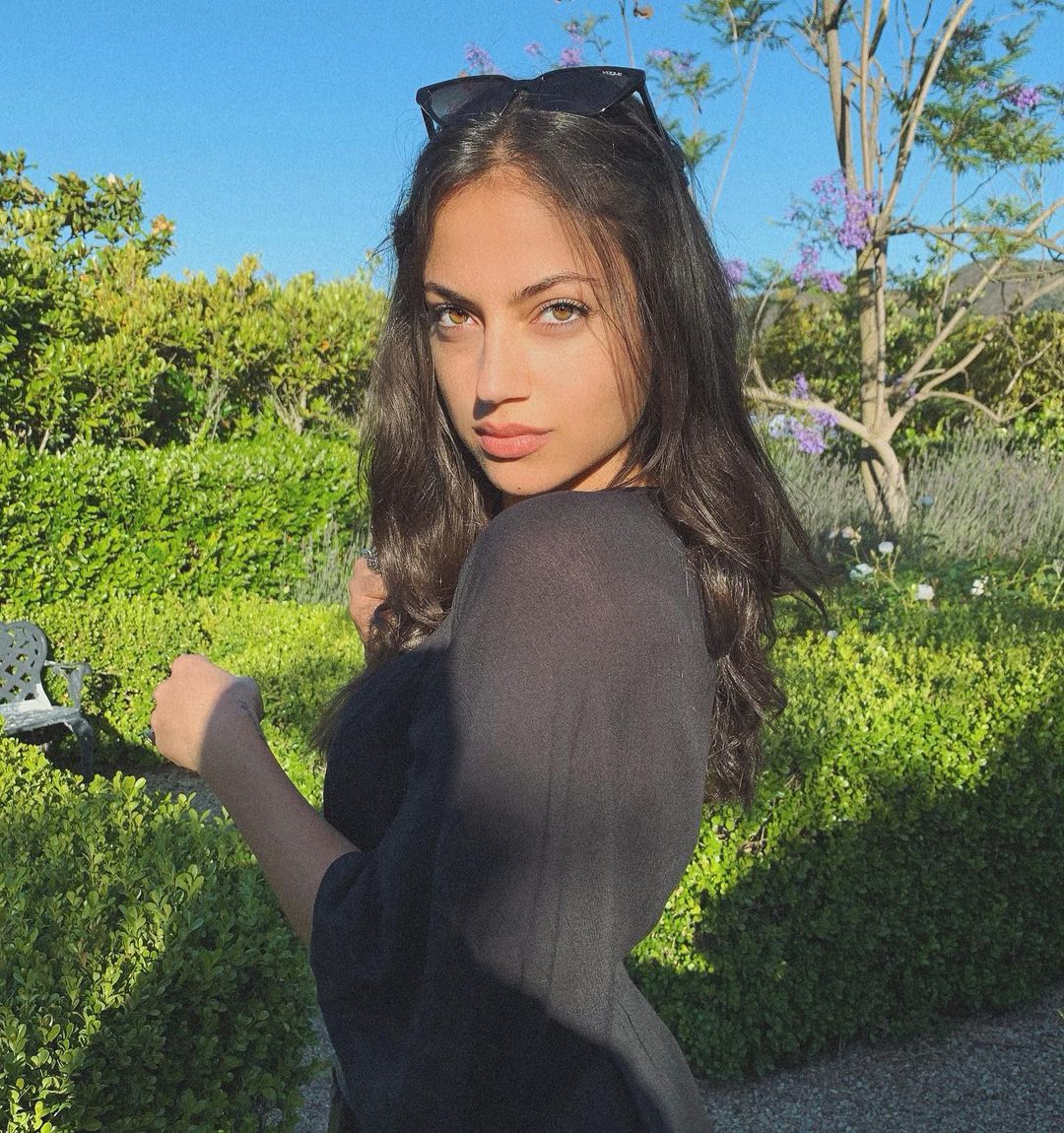 Inanna Sarkis 27 Best Photos, Inanna Sarkis 27 Pics, Inanna Sarkis 27 Images