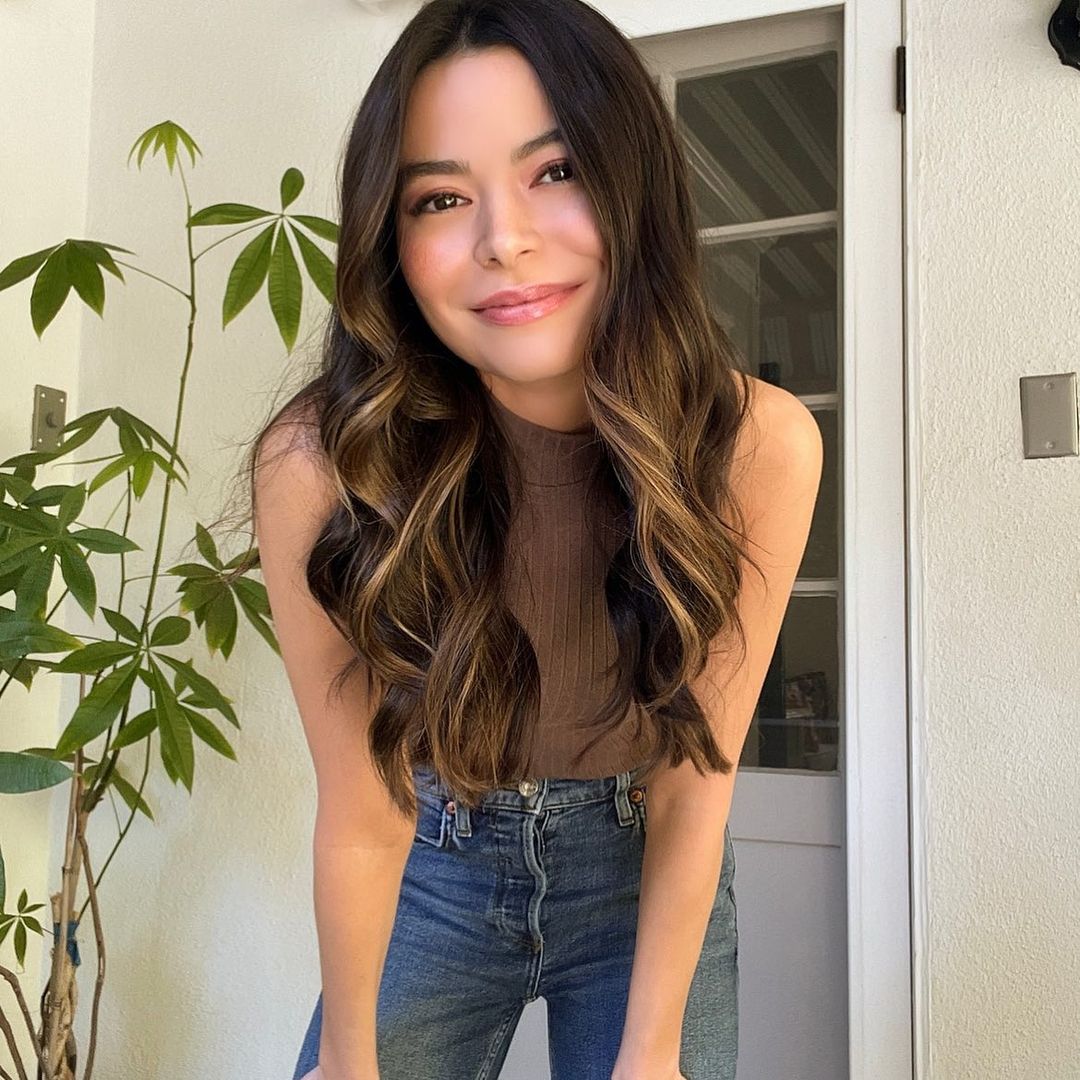 Miranda Cosgrove 27 Best Photos, Miranda Cosgrove 27 Pics, Miranda Cosgrove 27 Images