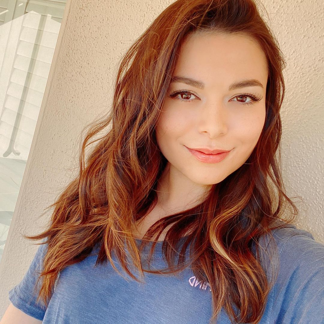 Miranda Cosgrove 25 Best Photos, Miranda Cosgrove 25 Pics, Miranda Cosgrove 25 Images