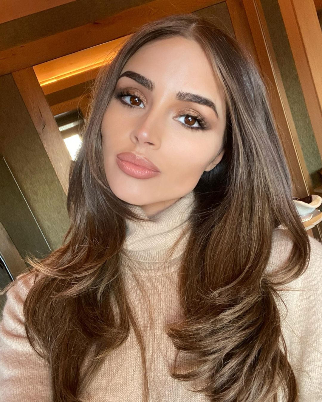 Olivia Culpo 27 Best Photos, Olivia Culpo 27 Pics, Olivia Culpo 27 Images