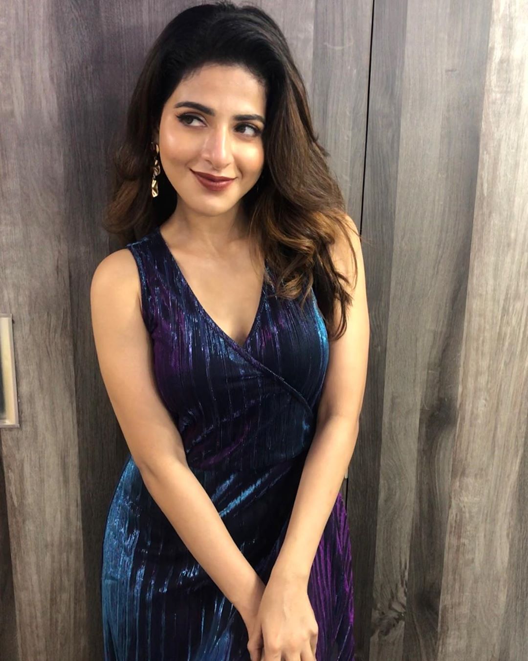 Iswarya Menon 15 Best Photos, Iswarya Menon 15 Pics, Iswarya Menon 15 Images