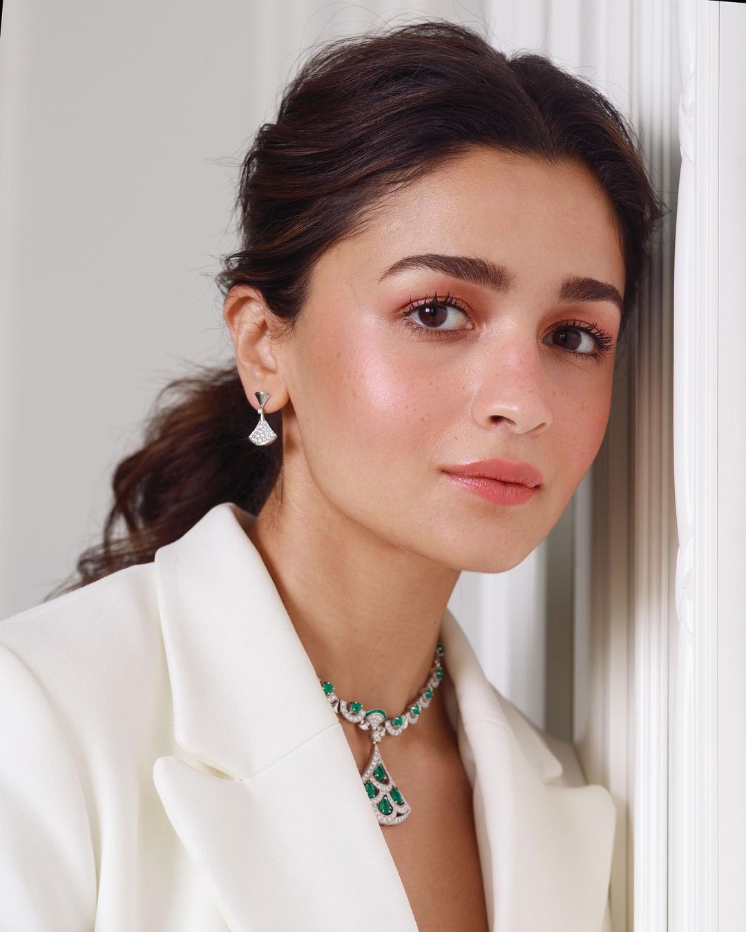 Alia Bhatt 5 Best Photos, Alia Bhatt 5 Pics, Alia Bhatt 5 Images