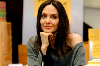 Angelina Jolie 51 Best Photos, Angelina Jolie 51 Pics, Angelina Jolie 51 Images