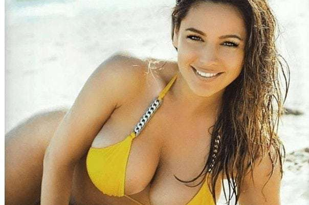 Kelly Brook 3 Best Photos, Kelly Brook 3 Pics, Kelly Brook 3 Images