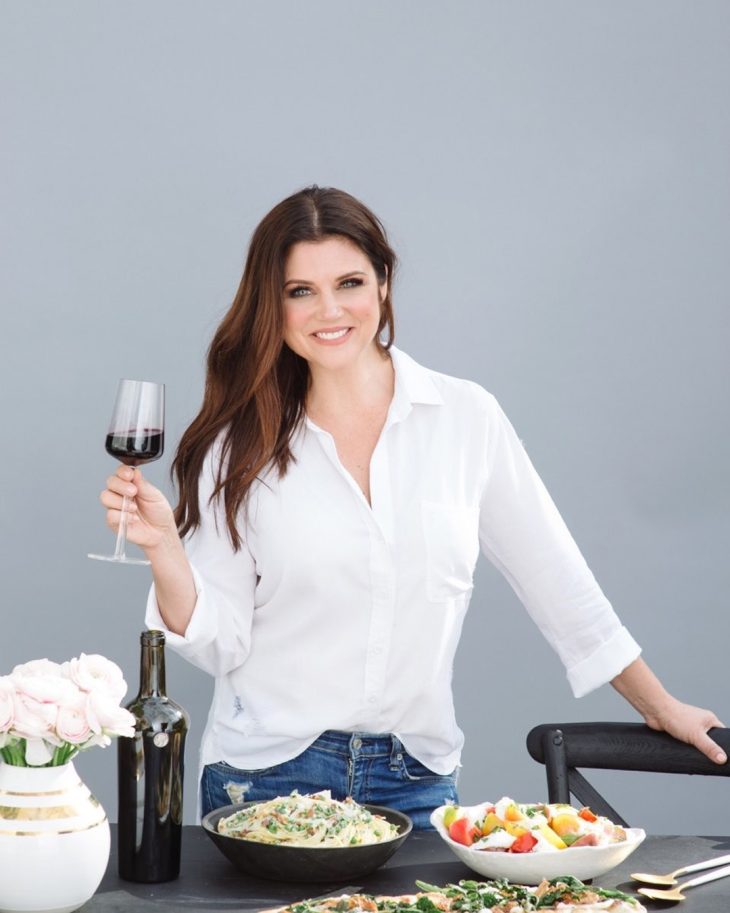 Tiffani Thiessen 3 Best Photos, Tiffani Thiessen 3 Pics, Tiffani Thiessen 3 Images