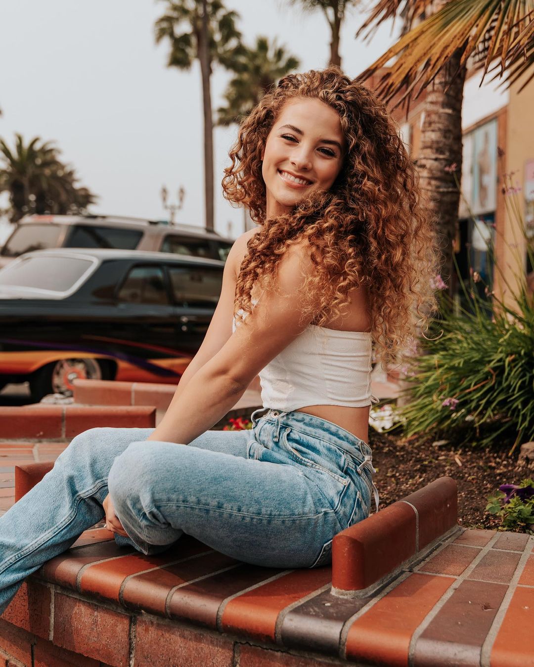 Sofie Dossi 9 Best Photos, Sofie Dossi 9 Pics, Sofie Dossi 9 Images