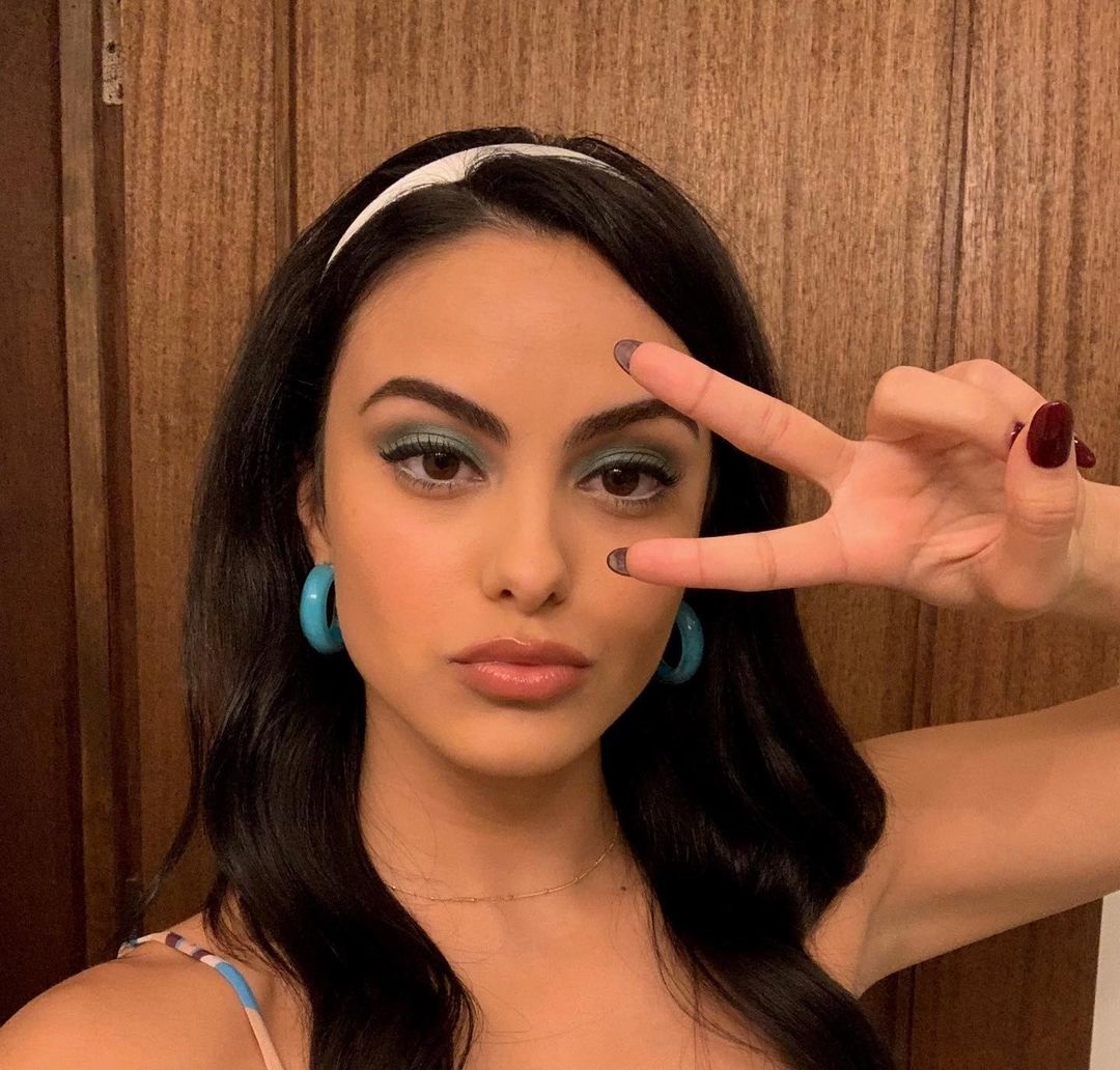 Camila Mendes 33 Best Photos, Camila Mendes 33 Pics, Camila Mendes 33 Images