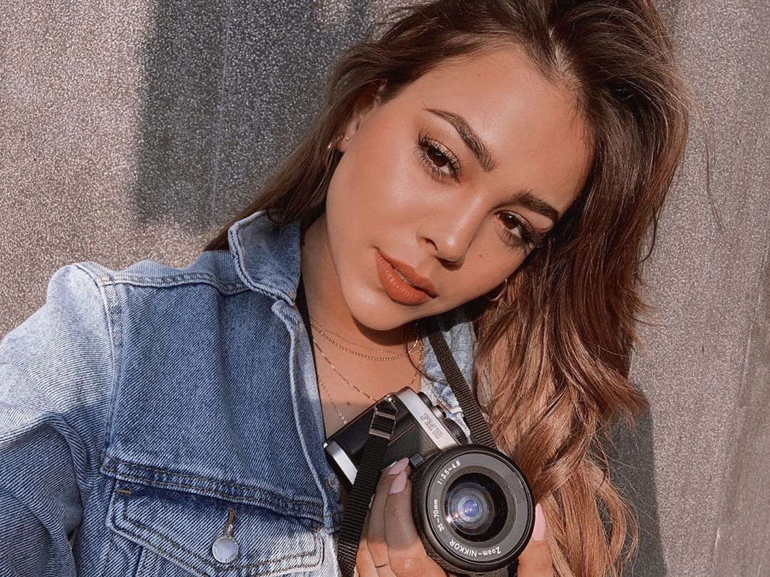 Danna Paola 21 Best Photos, Danna Paola 21 Pics, Danna Paola 21 Images