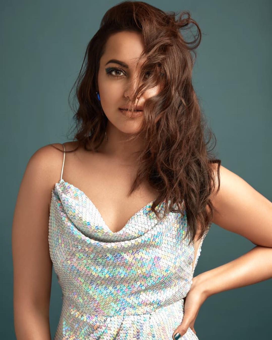 Sonakshi Sinha 7 Best Photos, Sonakshi Sinha 7 Pics, Sonakshi Sinha 7 Images