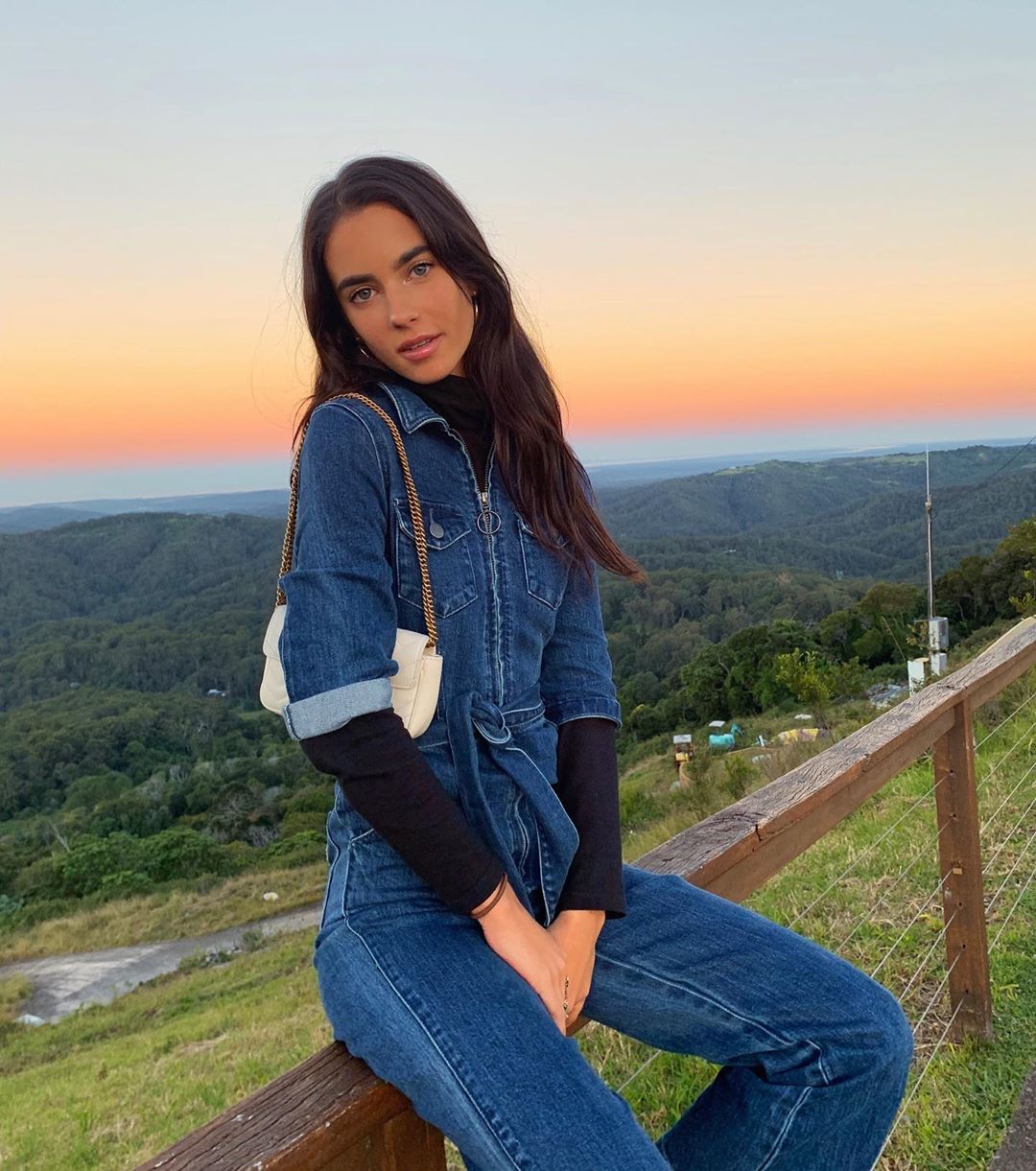 Renee Herbert 9 Best Photos, Renee Herbert 9 Pics, Renee Herbert 9 Images