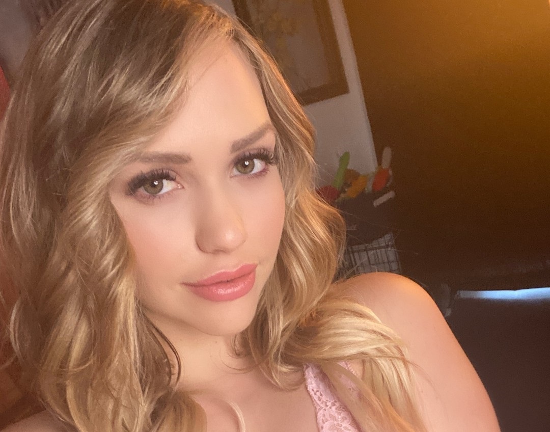 Mia Malkova 21 Best Photos, Mia Malkova 21 Pics, Mia Malkova 21 Images