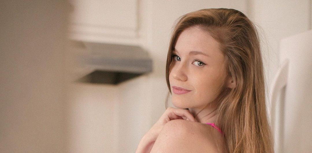 Emily Bloom 9 Best Photos, Emily Bloom 9 Pics, Emily Bloom 9 Images