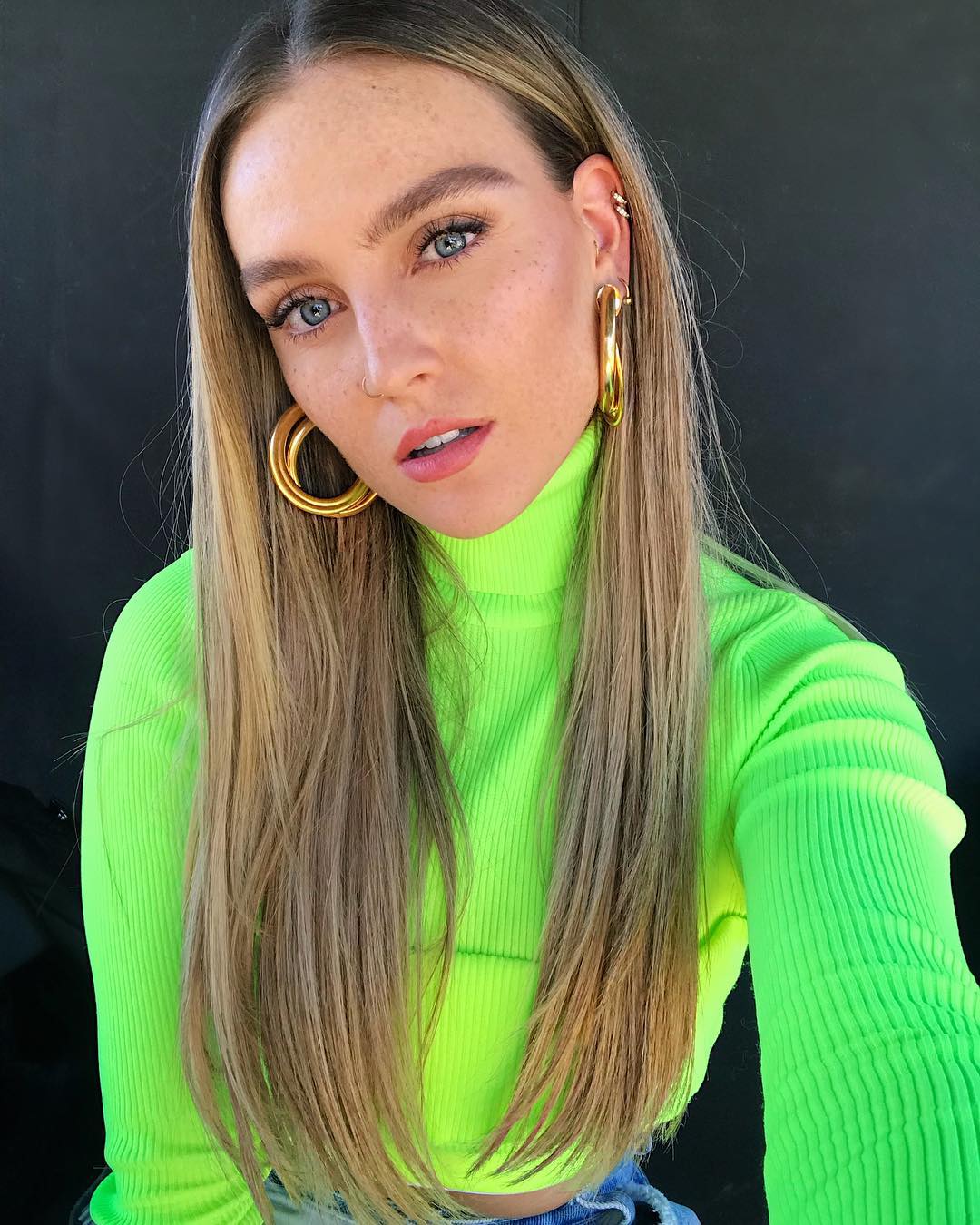 Perrie Edwards 9 Best Photos, Perrie Edwards 9 Pics, Perrie Edwards 9 Images