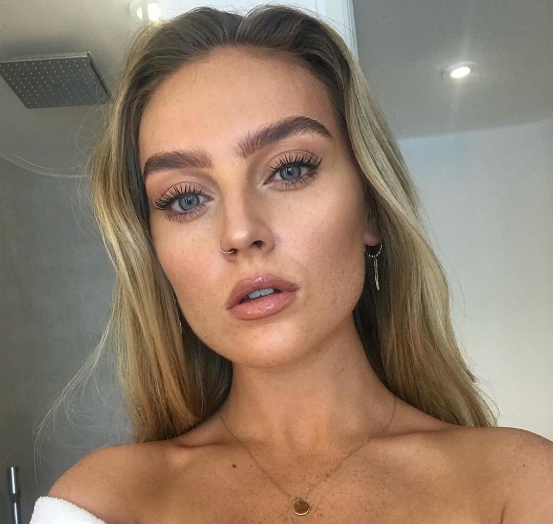 Perrie Edwards 23 Best Photos, Perrie Edwards 23 Pics, Perrie Edwards 23 Images