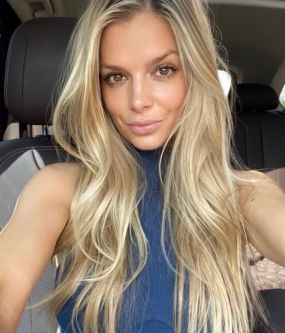 Danielle Knudson 31 Best Photos, Danielle Knudson 31 Pics, Danielle Knudson 31 Images