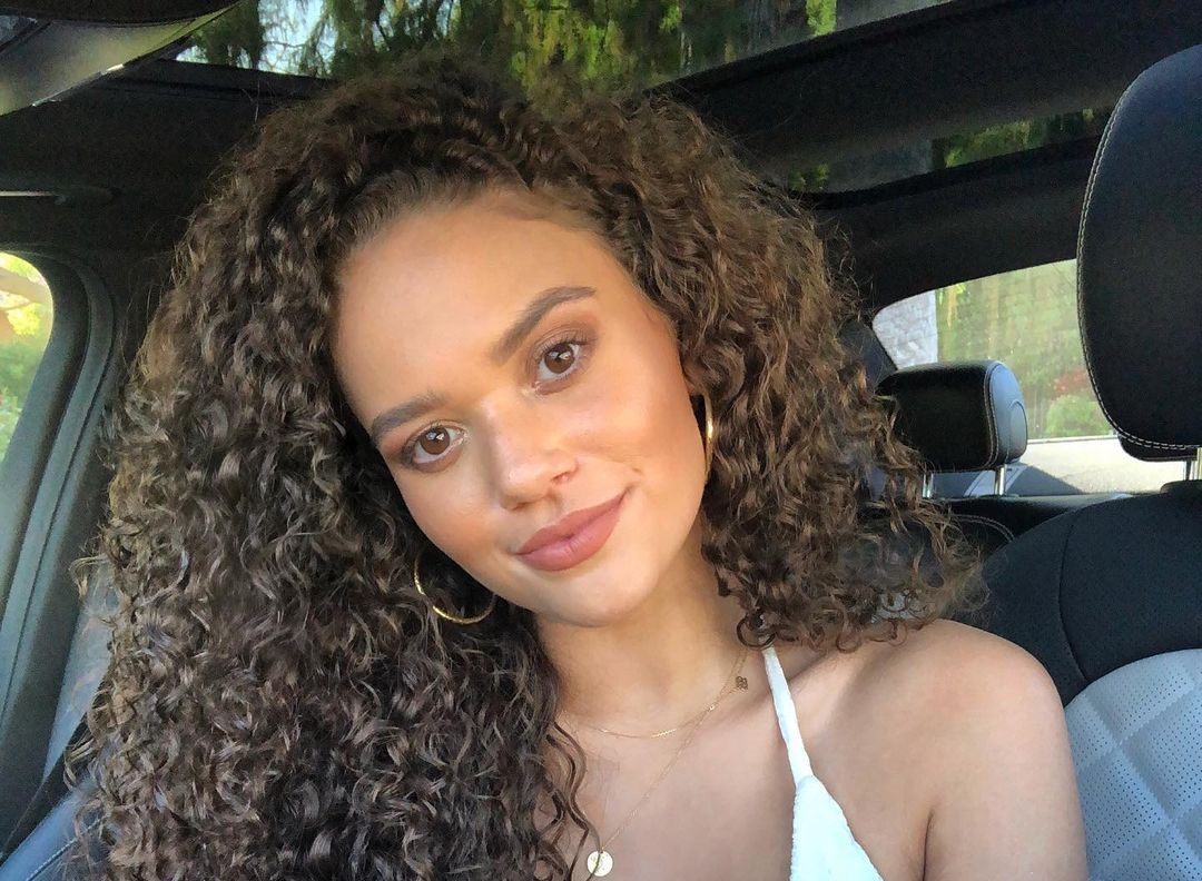 Madison Pettis 21 Best Photos, Madison Pettis 21 Pics, Madison Pettis 21 Images