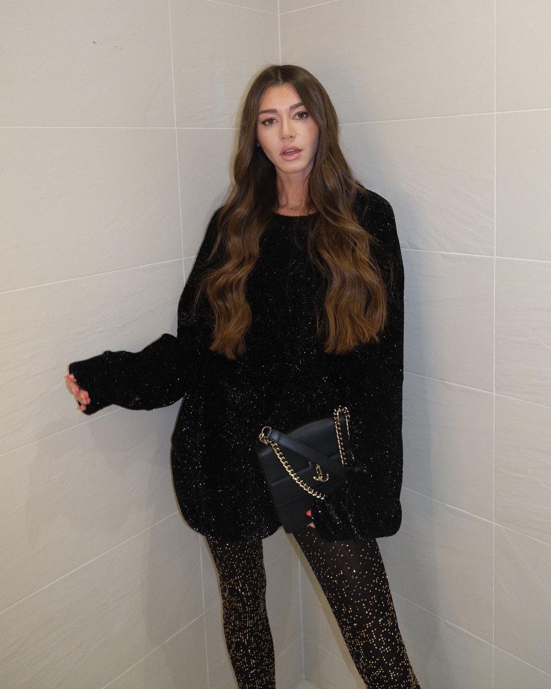 Eleanor Calder 5 Best Photos, Eleanor Calder 5 Pics, Eleanor Calder 5 Images